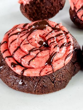 Chocolate Covered Strawberry Cookie